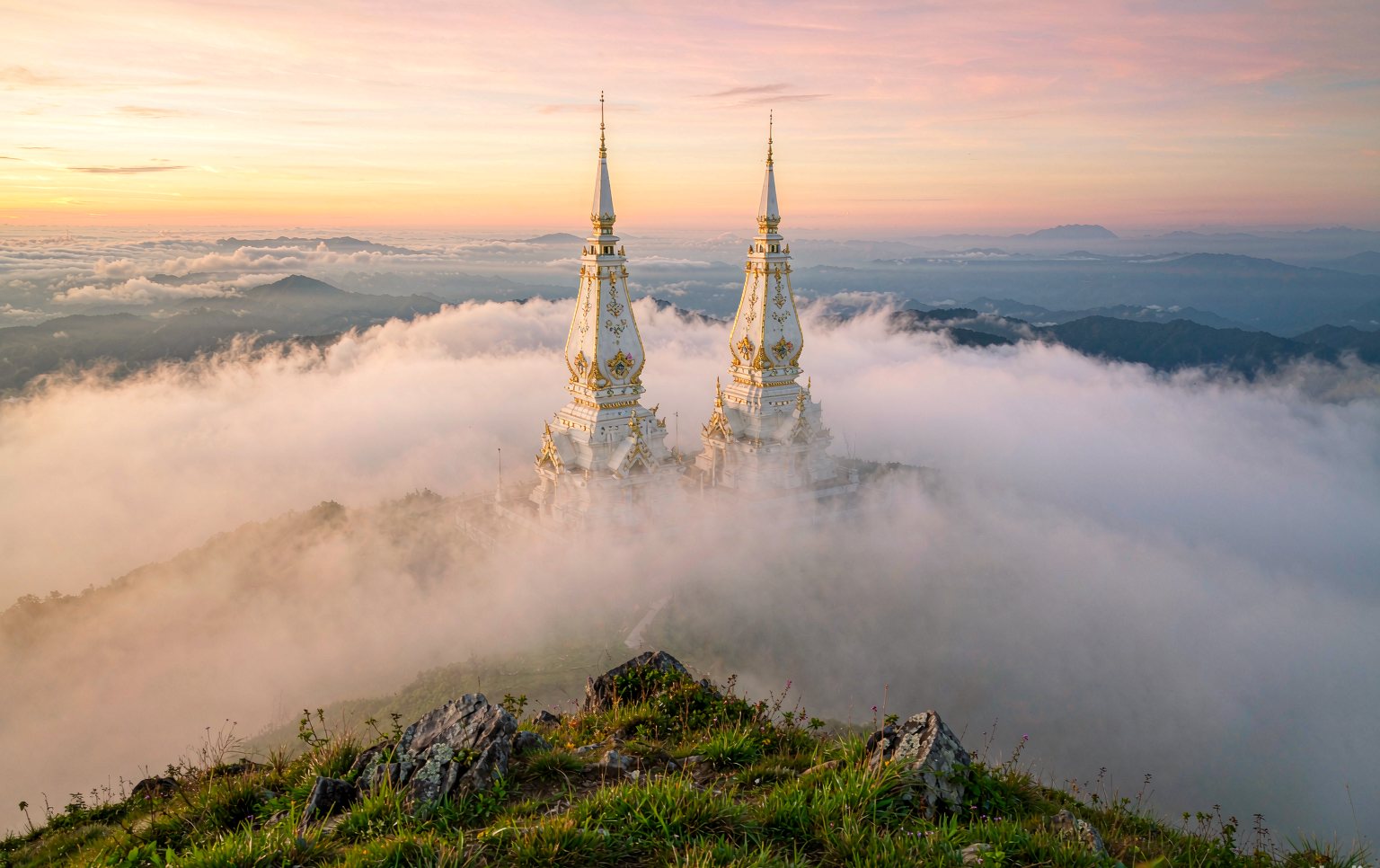 Doi Inthanon sunrise